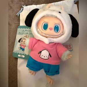 In Hand Pop Mart Sanrio Pochacco Labubu